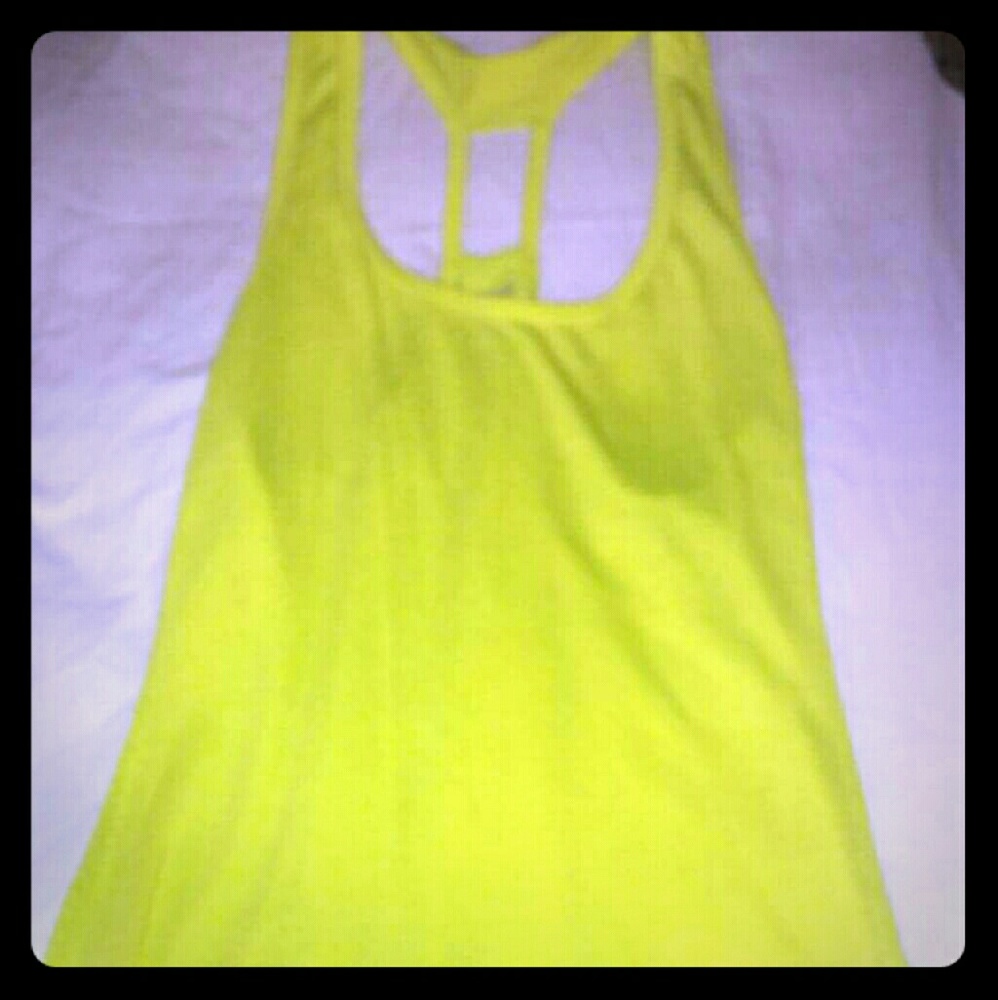 3/$15 Razorback tank top